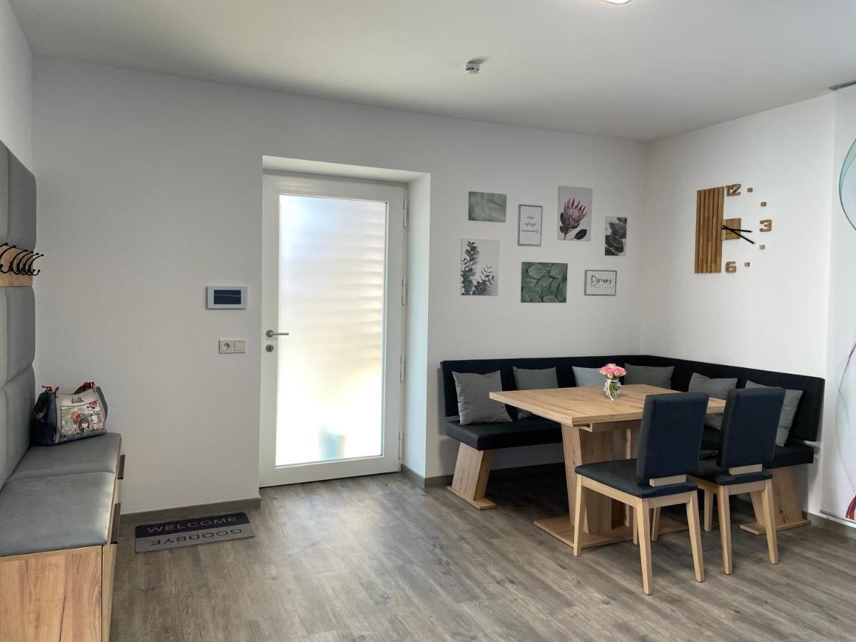 Wohnung Fuer Berufstaetige Hünfeld Exterior foto